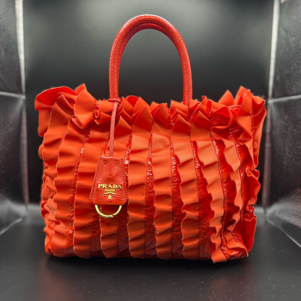 Pre-Owned Prada Tessuto Tote Bag